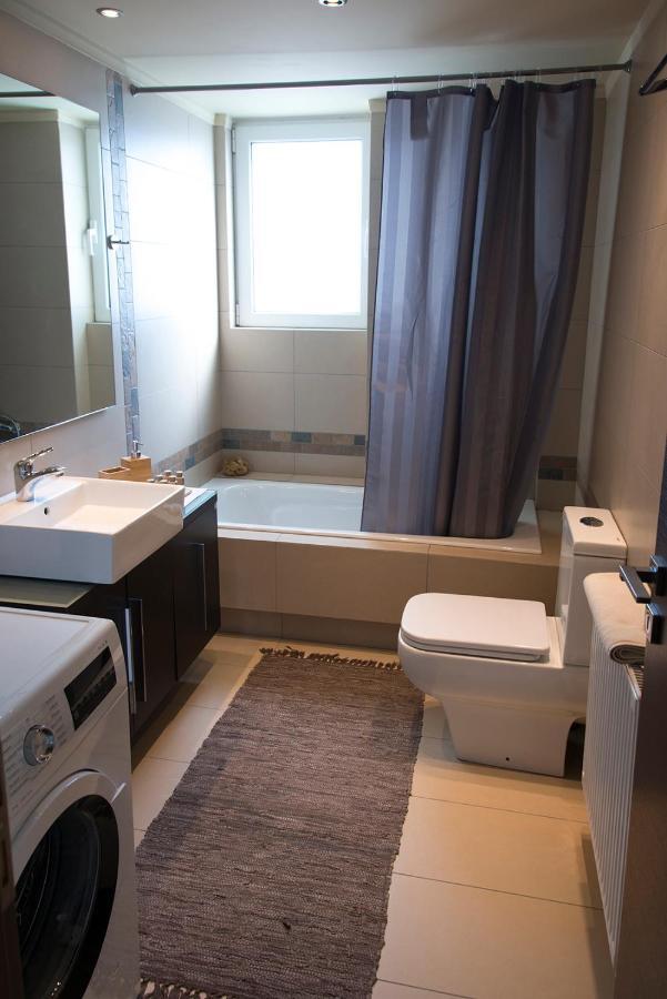 Appartamento Boutique Penthouse Next To Stavros Niarchos Foundation Atene Esterno foto
